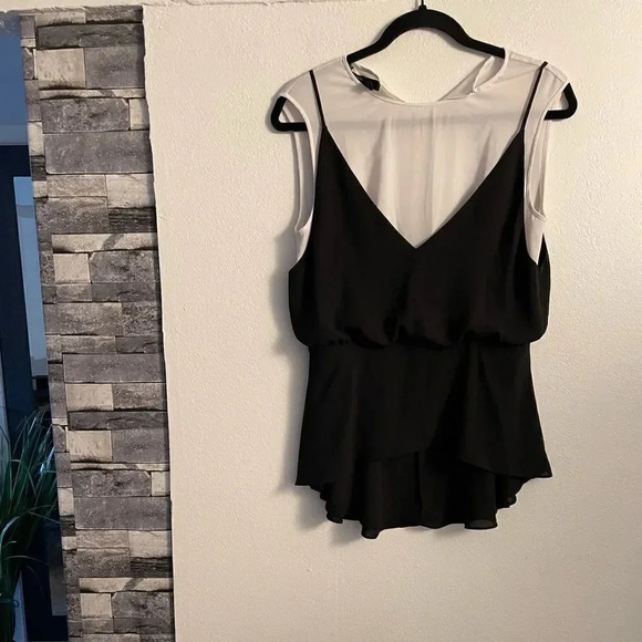 BCBGMaxAzria Black&White Layered peplum - Picture 5 of 13